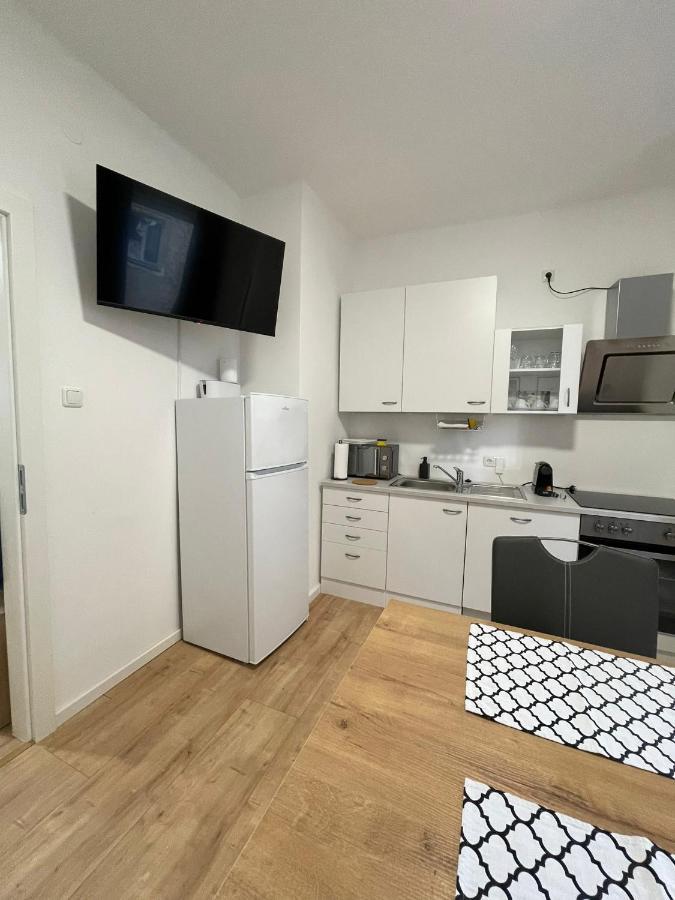City Apartment Linz Buitenkant foto
